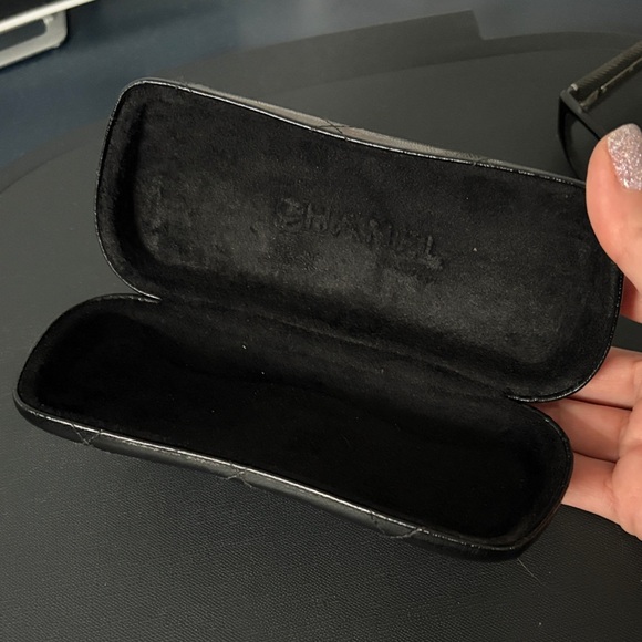 CHANEL Black Rectangular Eyeglasses with Quilted Case and CC Logo - Picture 8 of 9